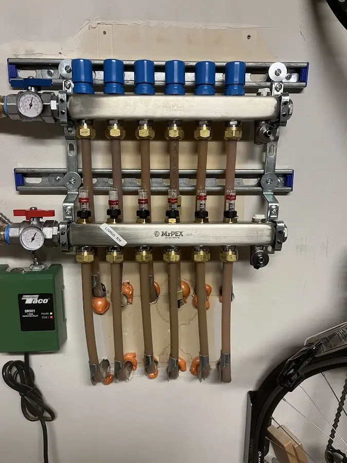 Plumber performing Gas Leak Detection at a residential property in Colleyville